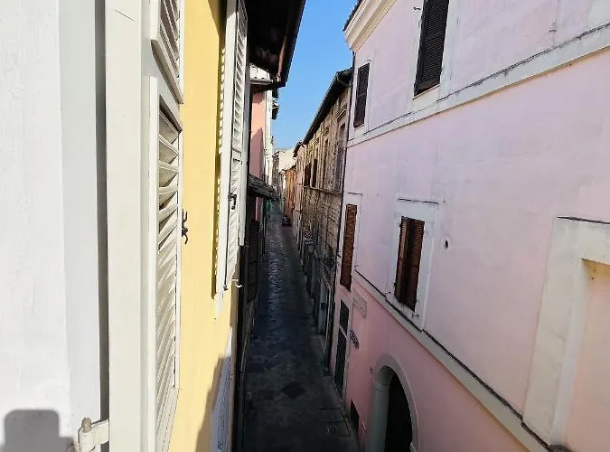 La Casa Sul Duomo Апартаменты *